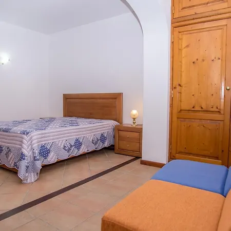 Akivillas Moss Villa *